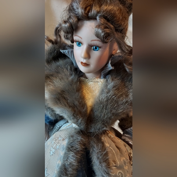 Vintage Duck House Heirloom Doll - Picture 2 of 13